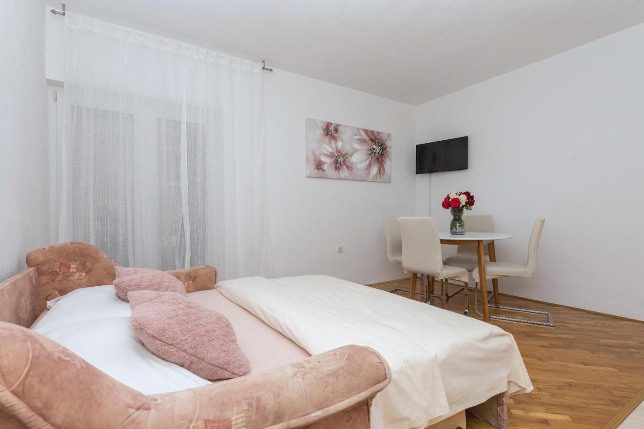 Skiljini Dvori - Apartman Makarska Extérieur photo